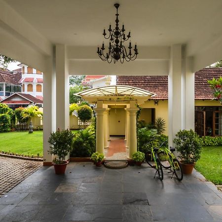 Amritara The Poovath Beachfront Heritage, Fort Kochi Exteriör bild