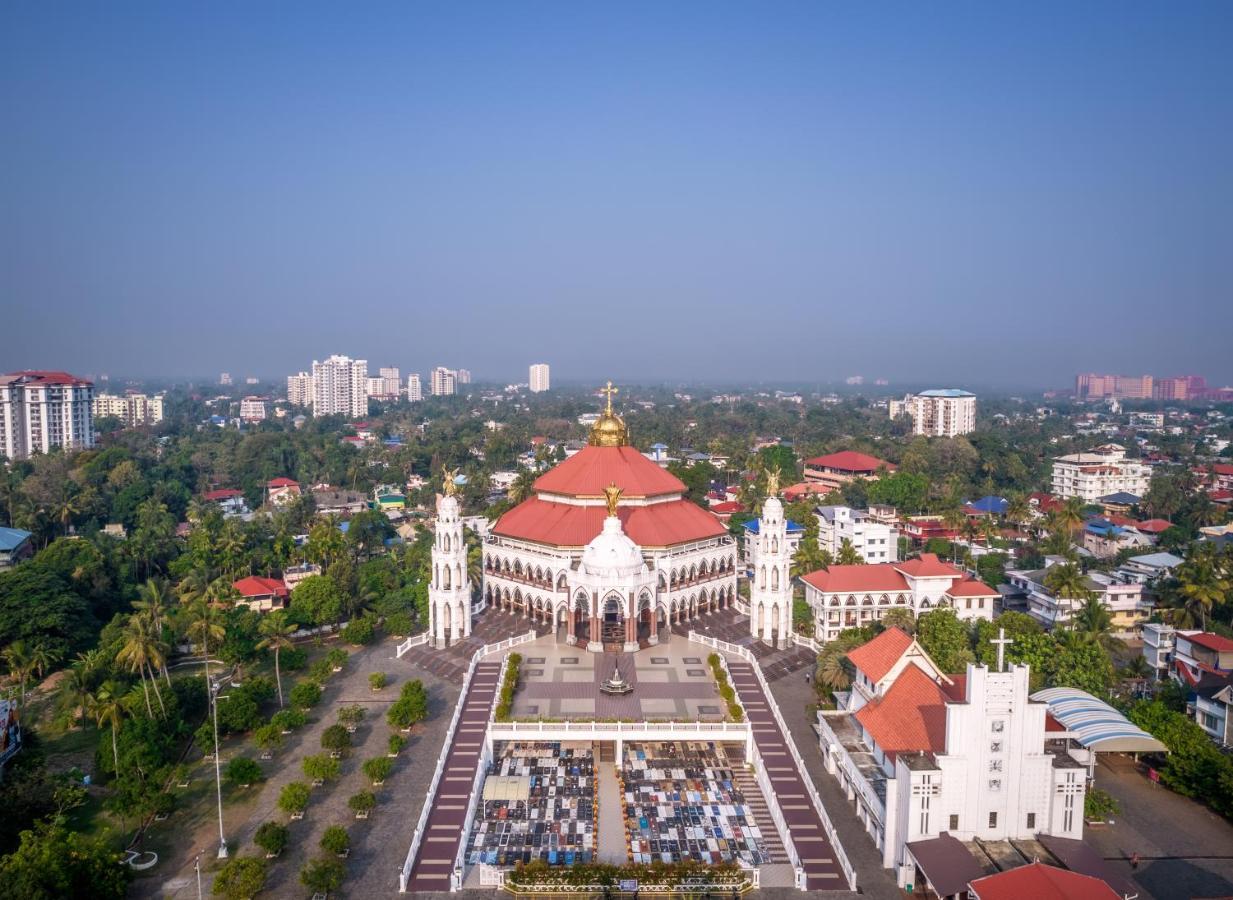 Amritara The Poovath Beachfront Heritage, Fort Kochi Exteriör bild