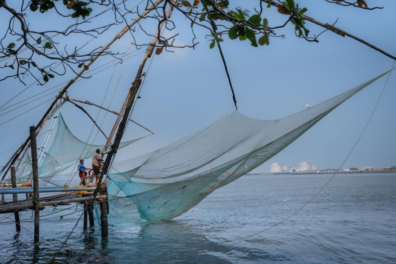 Amritara The Poovath Beachfront Heritage, Fort Kochi Exteriör bild